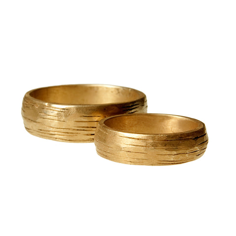 B.C Engraved S 18 K Gold Ring